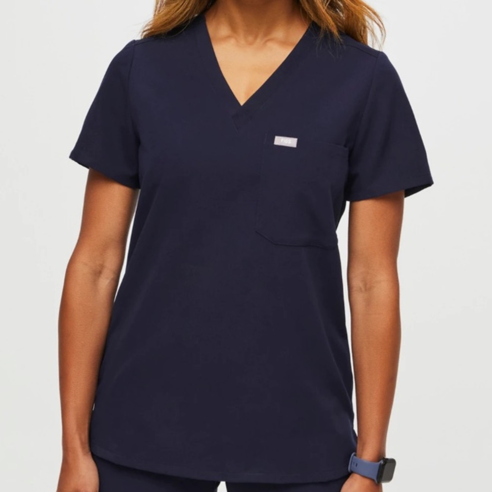 Figs XXS Navy Catarina scrub top